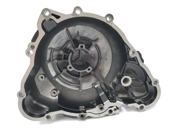 Triumph Street Triple R 675 D67LD [2010] - Крышка моторного оборудования.