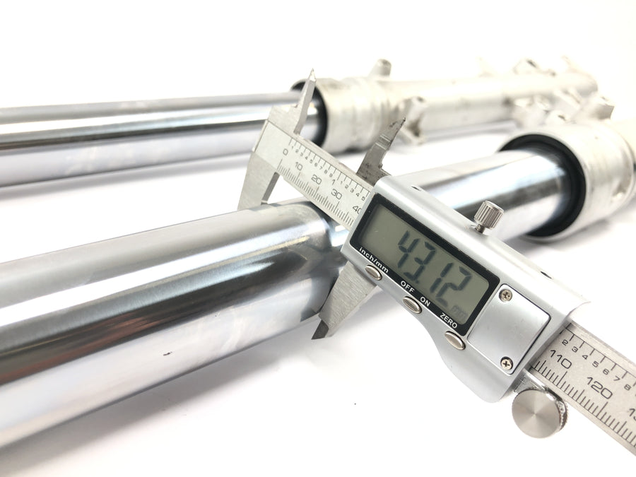 Yamaha XTZ 750 3LD [1989] - Telescopische vork met as