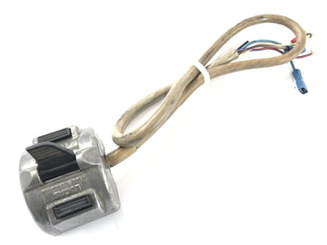 Triumph Bonneville T140V [1976] - Interruptor de manillar a la derecha Lucas - 0