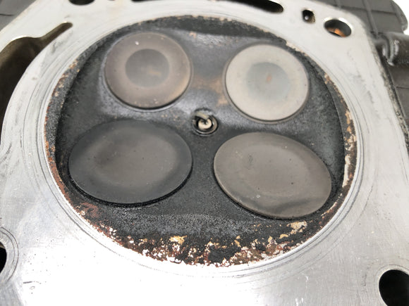 Moto Guzzi Stelvio 1200 4V [2009] - cylinder head on the right