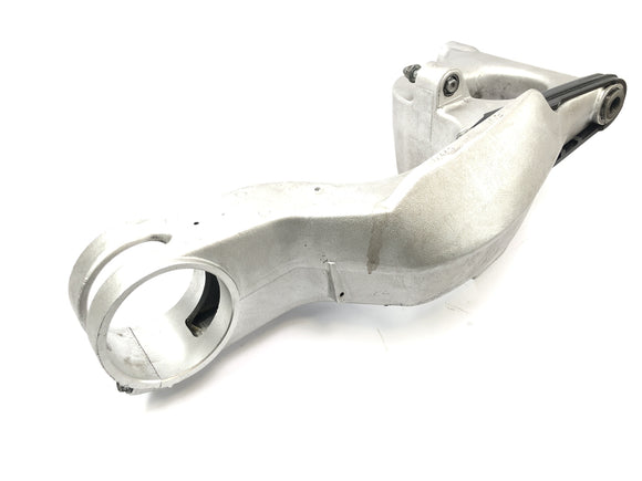 Aprilia RST 1000 Futura [2002] - Schwinge Achterwielzwaai