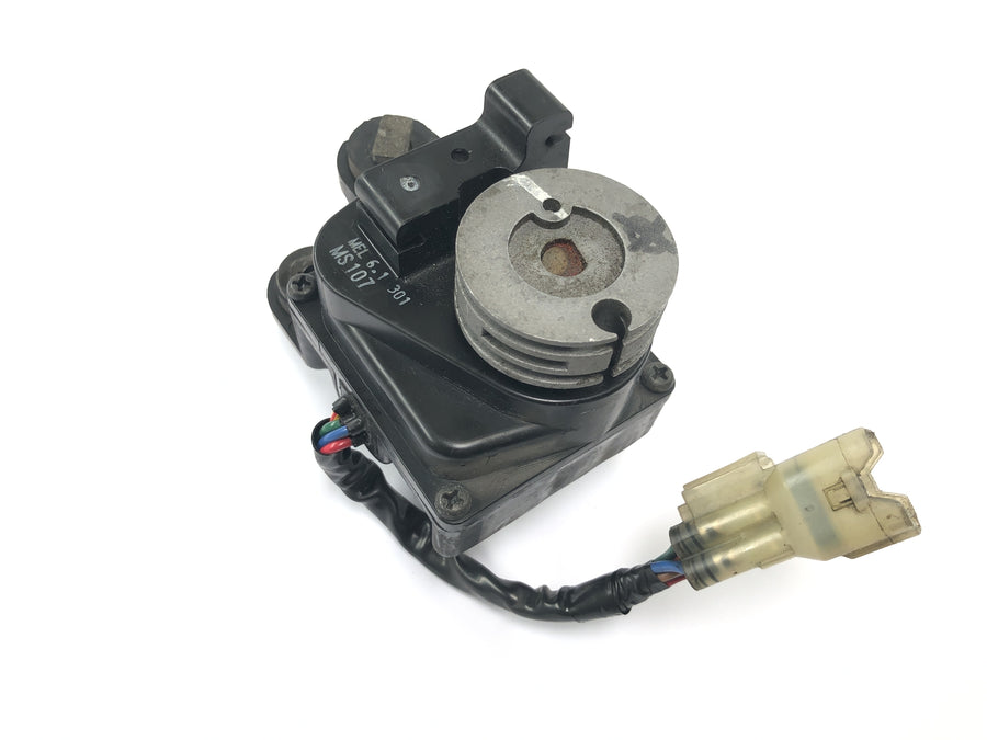 Honda CBR 1000 RR SC57 [2006] - Serwosilnik klapy wydechowej