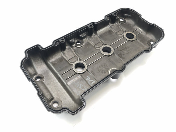 Triumph Daytona 955i T595N [2003] - Крышка цилиндра крышки клапана.