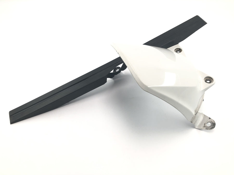 Yamaha MT 03 RM02 [2007] - Copriruota posteriore con paracatena e paraspruzzi posteriore