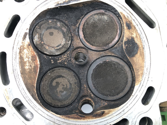 Aprilia SL 1000 Falco PA [2000] - Cilindro en la parte posterior