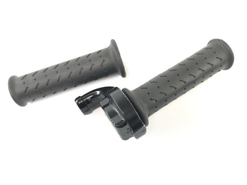 Triumph Speed Triple 1050 515NJ [2007] - Gasgriff Drehgriff rechts Handgriff Lenkergriffe