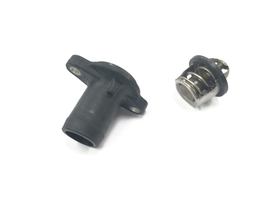 KTM Duke 690 A3 [2012] - Termostat kjølevann termostat termostat holder hus