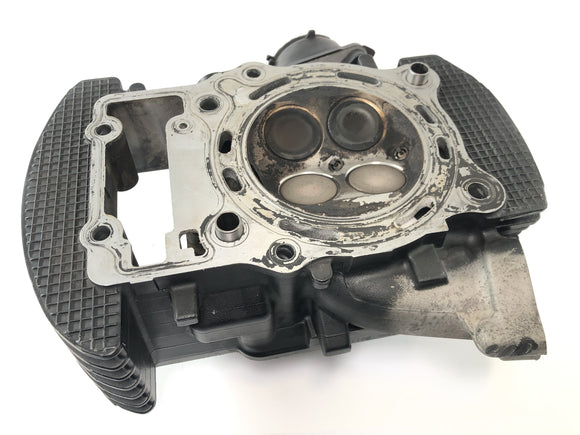 Suzuki VZ 1500 WVCU [2011] - головка блока цилиндров, клапанная головка