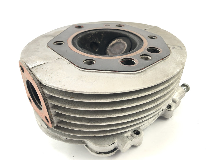 Moto Guzzi V7 Special [1971] - Cylinder Head po prawej stronie
