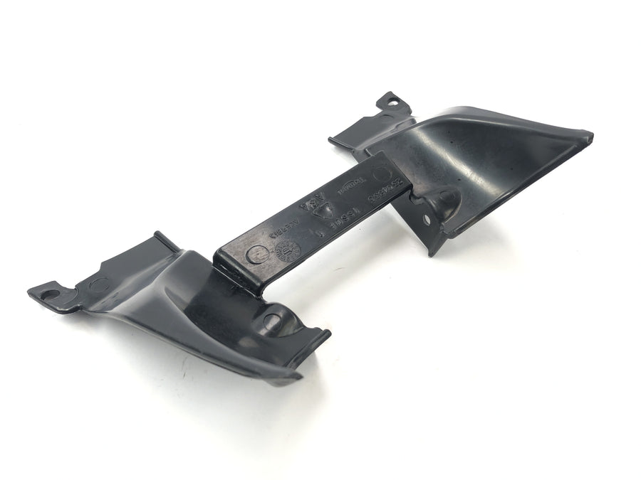 Triumph Daytona 955i T595N [2003] - Beklädnadsluftkanalbeläggning av framkanten