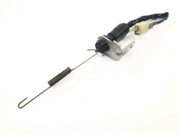 Triumph Speed ​​Triple T509 [1998] - Remlichtschakelaar achter