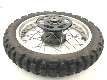 Yamaha XT 350 3YT / 55V [1990] - Ráz kola zadního kola s řetězem vzadu