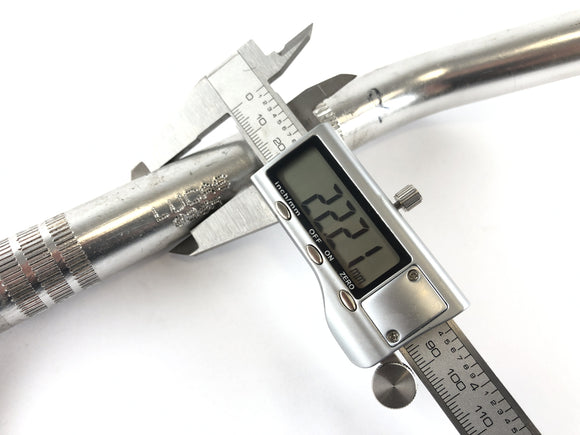 Suzuki Bandit 1200 GV75A [1998] - Handlebar