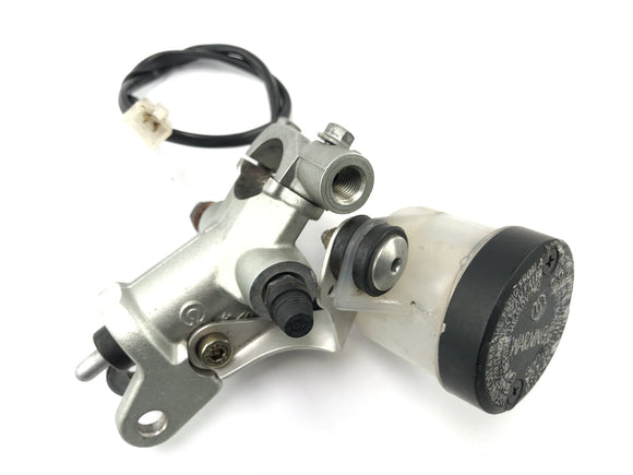 KTM 950 SM LC8 [2008] - Koblingspumpens koblingsmåling