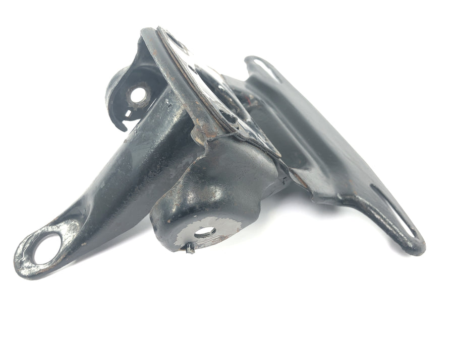 Yamaha DT 175 2K4 [1982] - bakljusfäste, lamphållare, bakljusstöd