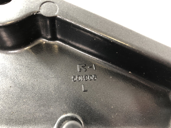 川崎GPZ 1100 ZXT10E [1997]  - 右と左のソシアのラストホルダーとフットレスト