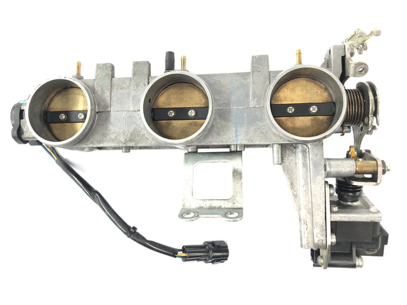 Triumph Speed Triple 1050 515NJ [2007] - Corpo farfallato