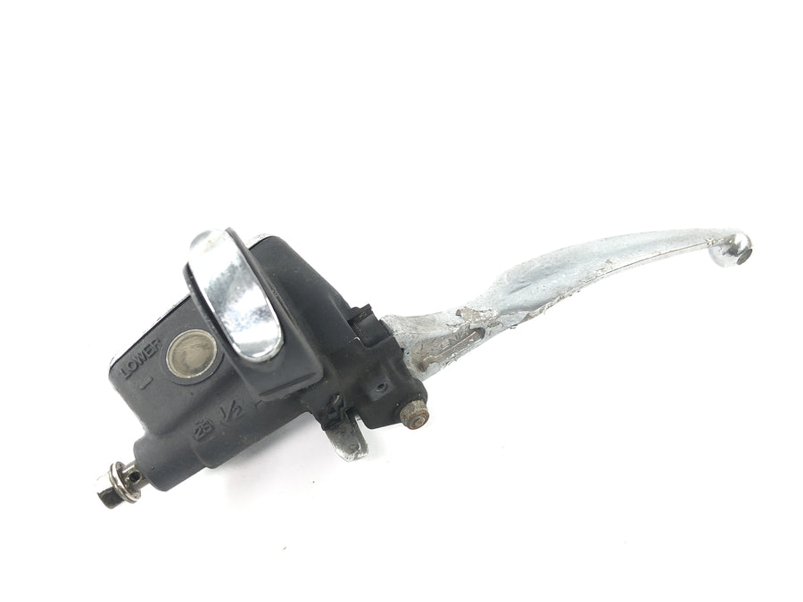 Honda GL 1500 Goldwing SC22 [1987] - Jarrupumppu käsijarru pumpun jarruvivun ohjaustangon kiinnitys oikealle