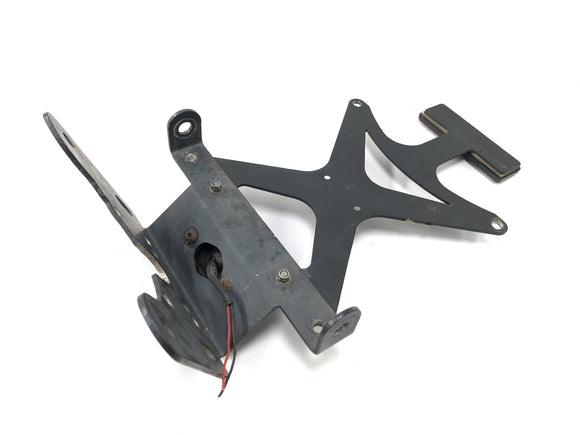 Yamaha YZF R1 RN09 [2003] - Charakterystyka Posilanie uchwytu za sobą