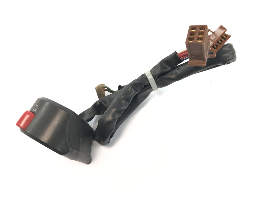 Yamaha XJR 1200 4PU [1996] - Ohjaustankoon kiinnitettävä ohjaustangon kytkin oikean käynnistysvalon kytkin