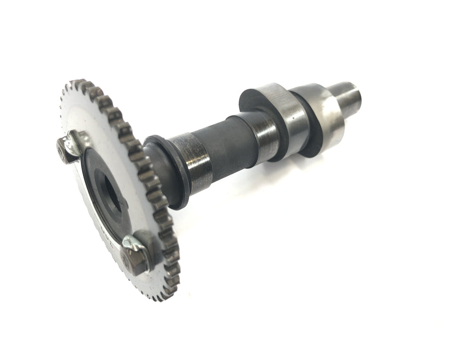 Suzuki Intruder VL 1500 AL [2000] - Camshaft control shaft front camshaft wheel