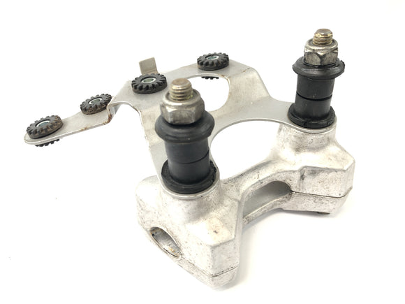 Husqvarna TE 610 E Dual H7 [1999] - Styrhållare stigare styrfäste med hastighetsmätarehållare