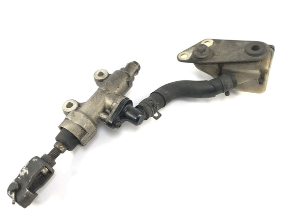 Honda NX 650 RD02 [1989] - тормозный насос позади