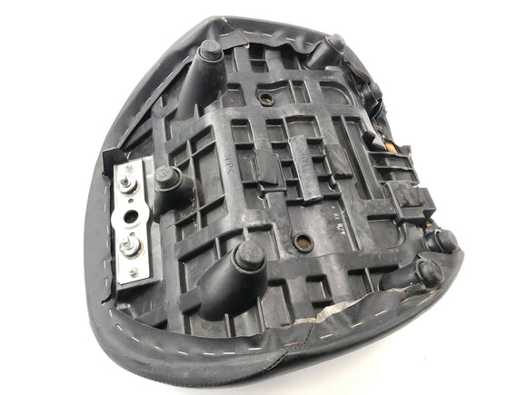 Suzuki VZ 1500 WVCU [2011] - Многоместное сиденье водителя