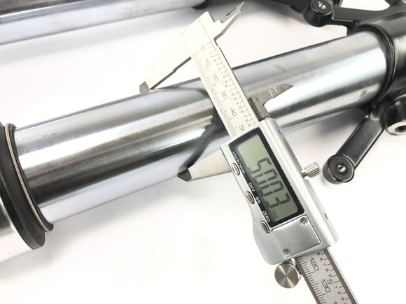 Moto Guzzi Stelvio 1200 4V [2009] - vidlice Telegabel vidlice s osou