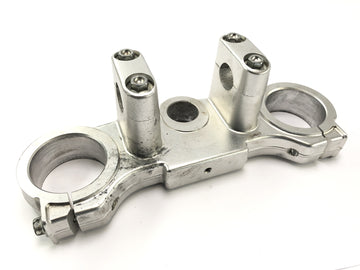 SWM SM 125 R [2018] - Fork Bridge au-dessus de l'enregistrement de tête de commande de plaque de fourche - 0