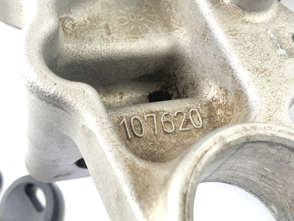 Yamaha XT 125 x [2004] - мост вилки наверху с замком зажигания