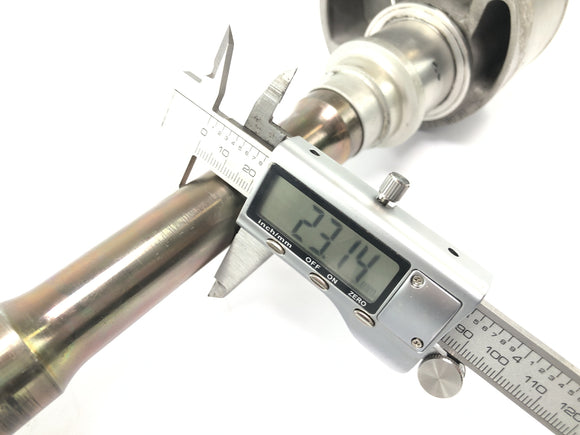 Benelli TNT 1130 [2009] - Bakaxelaxel med kedjespännare