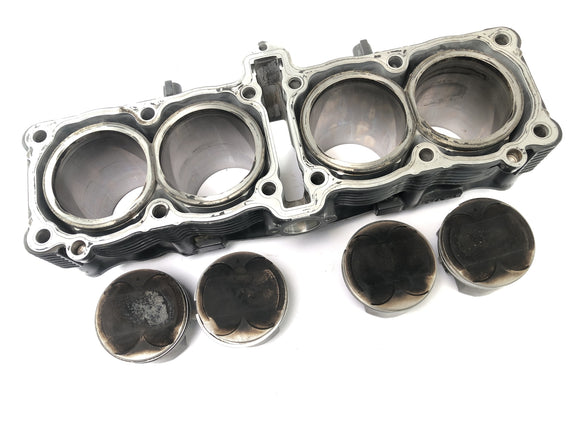 スズキ GSX-R 1100 W GU75 C [1994] - ピストン付きシリンダー