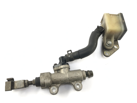 Honda NX 650 RD02 [1989] - тормозный насос позади