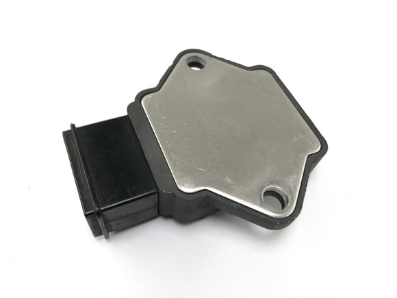 Honda CBR 900 RR SC28 [1994] - Регулятор регулятора натяжения выпрямитель