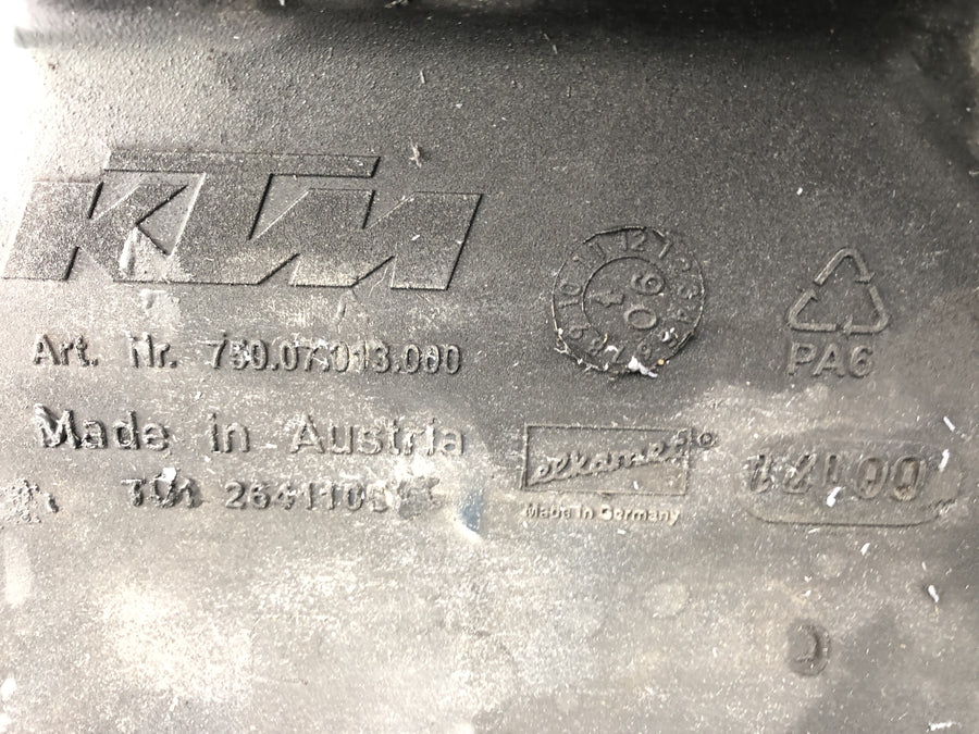 KTM 690 SM PRESTIGE [2007]  - タンクガソリンタンク