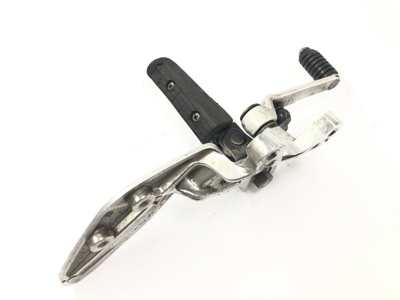 YAMAHA TRX 800 4UN [1996] - Fodstøttens fodstøtte til venstre med Holder og skiftende pedal