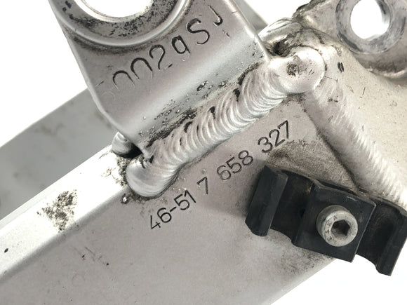 BMW R 1100 S R2S [2000] - Ramme med rammehode og papirer