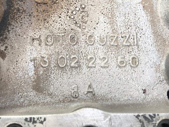 Moto Guzzi V 1000 VG [1980] - Sylinterin pää oikealla