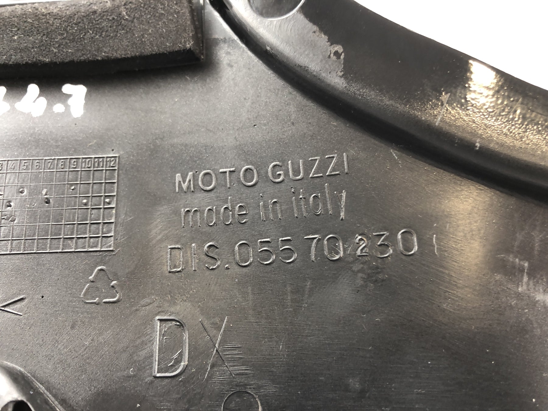 Moto Guzzi 1200 Sport [2007] - Side panel right