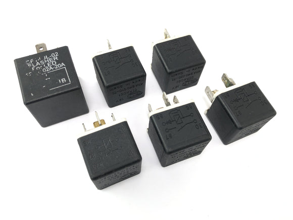 Triumph Sprint St 1050 [2005] - Poskytovatelé blikání relé jsou svazek