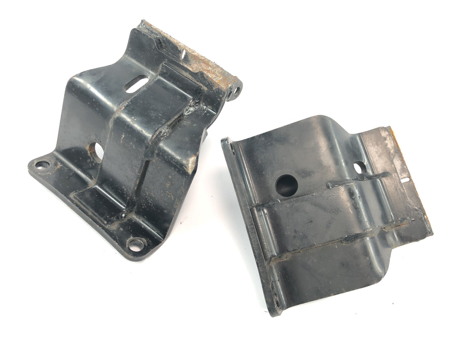 Suzuki Intruder VL 1500 AL [2000] - Løpebrettholder, løpebrettholdersett, foran