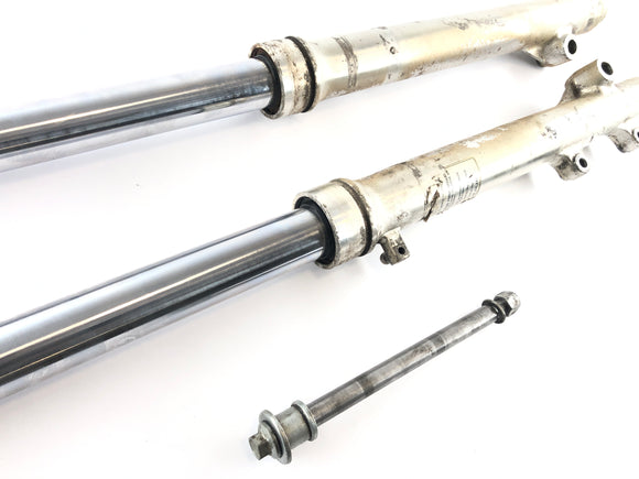 スズキdr 600 SN41A [1986]  - 軸付きガベルテレガベル