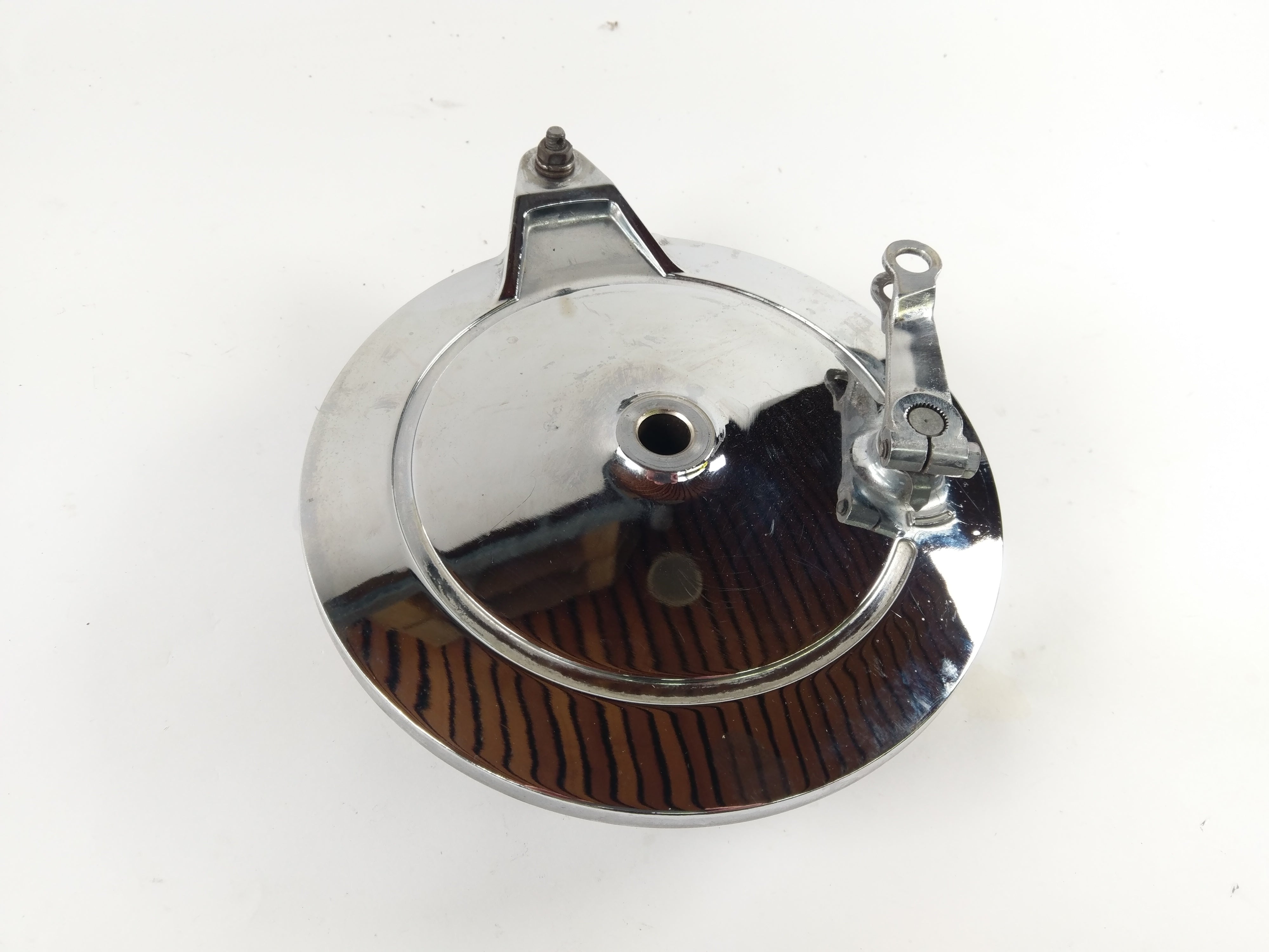 Yamaha XV 750 5G5 [1981] - Brake drum chrome-plated brake anchor plate