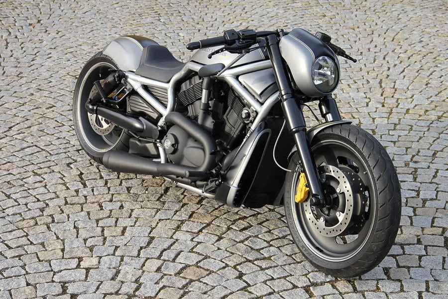 Harley Davidson V-Rod [CULT WERK] – Frontlyskledning
