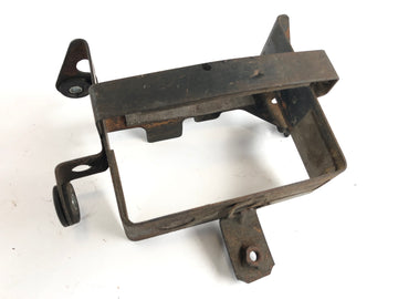 スズキDR 600 SN41A [1986]  - バッテリーボックス