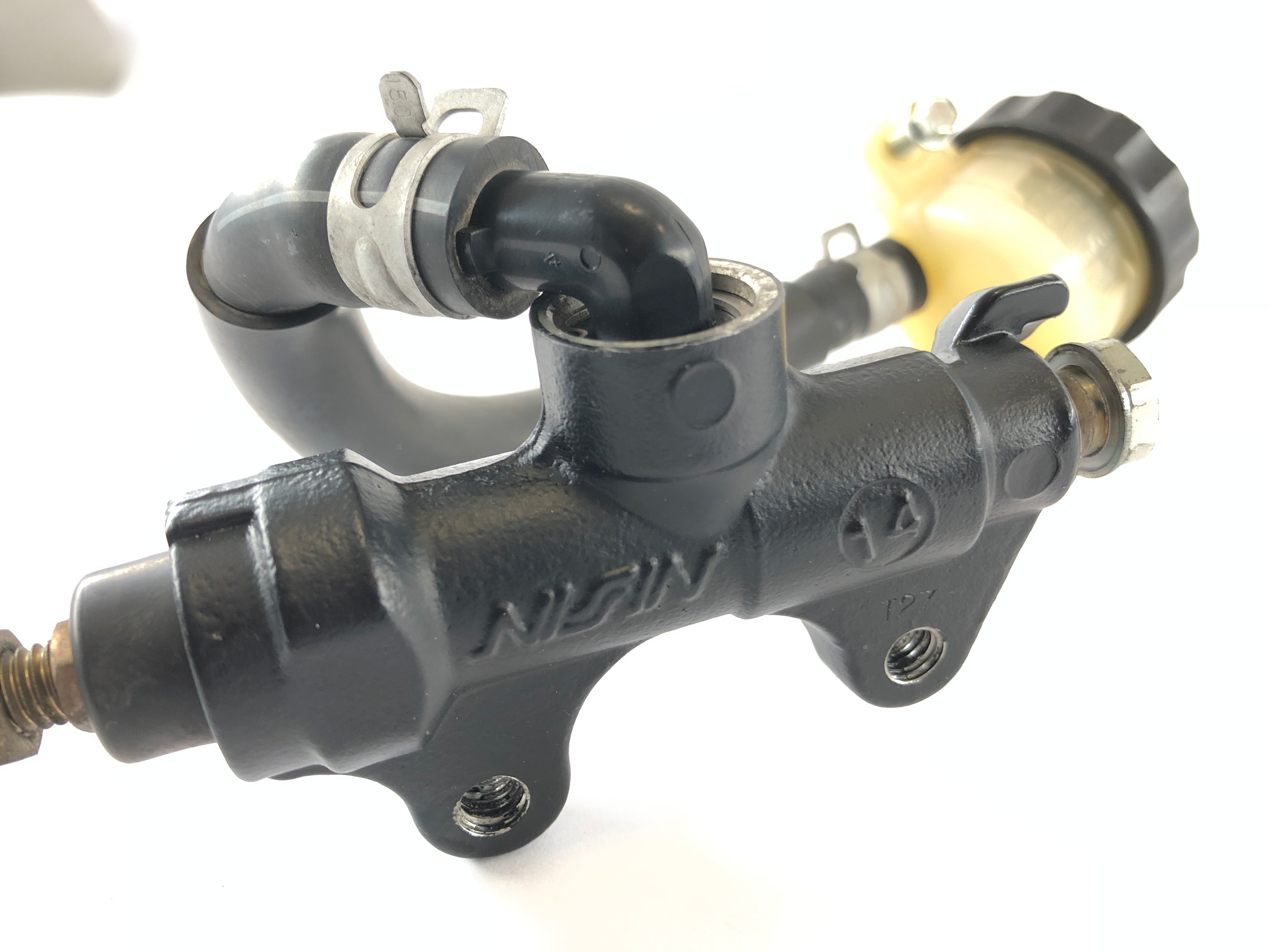 Triumph Daytona 955i T595N [2001] - rear brake pump