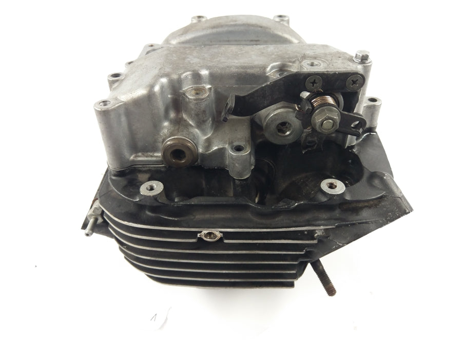 Suzuki Intruder 1500 VL [2000] – priekinio cilindro galva