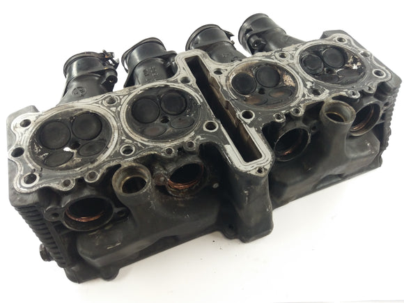 スズキGSXR 1100 GV73A [1992]  - シリンダーヘッド