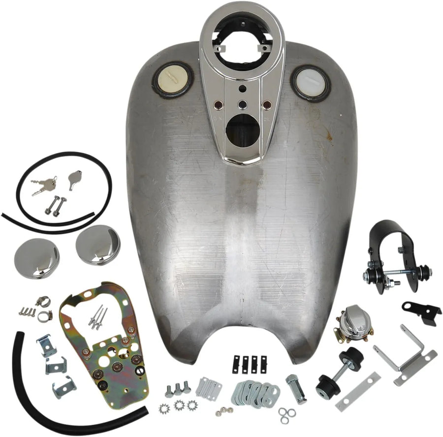 harley-davidson Sportster s [DRAG SPECIALTIES] — удлиненный бак Quickbob® с резиновым креплением для прикрепленного спидометра.